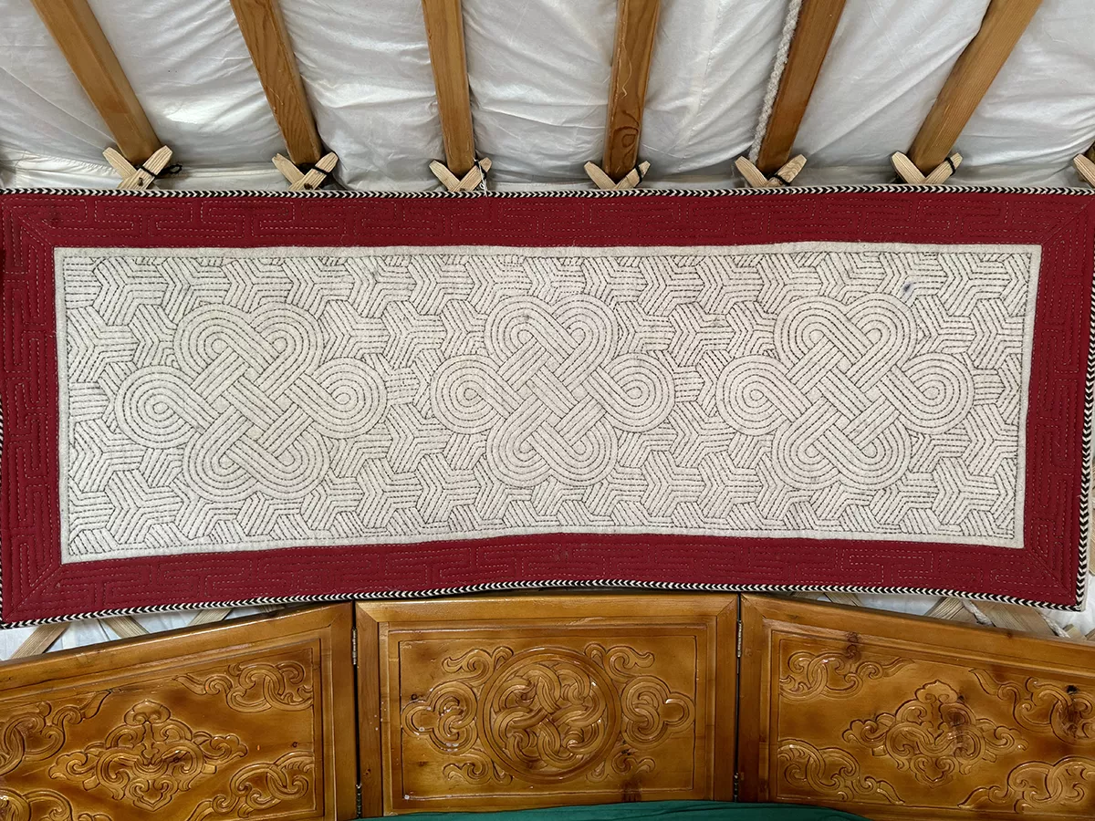 Yurt exhibition - furniture and artifacts (5)