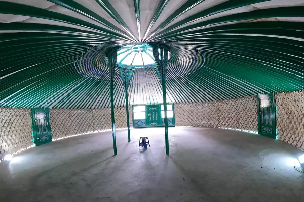 11m 36 ft Original Mongolian Yurt (2) 11m 36 ft Original Mongolian Yurt (2)